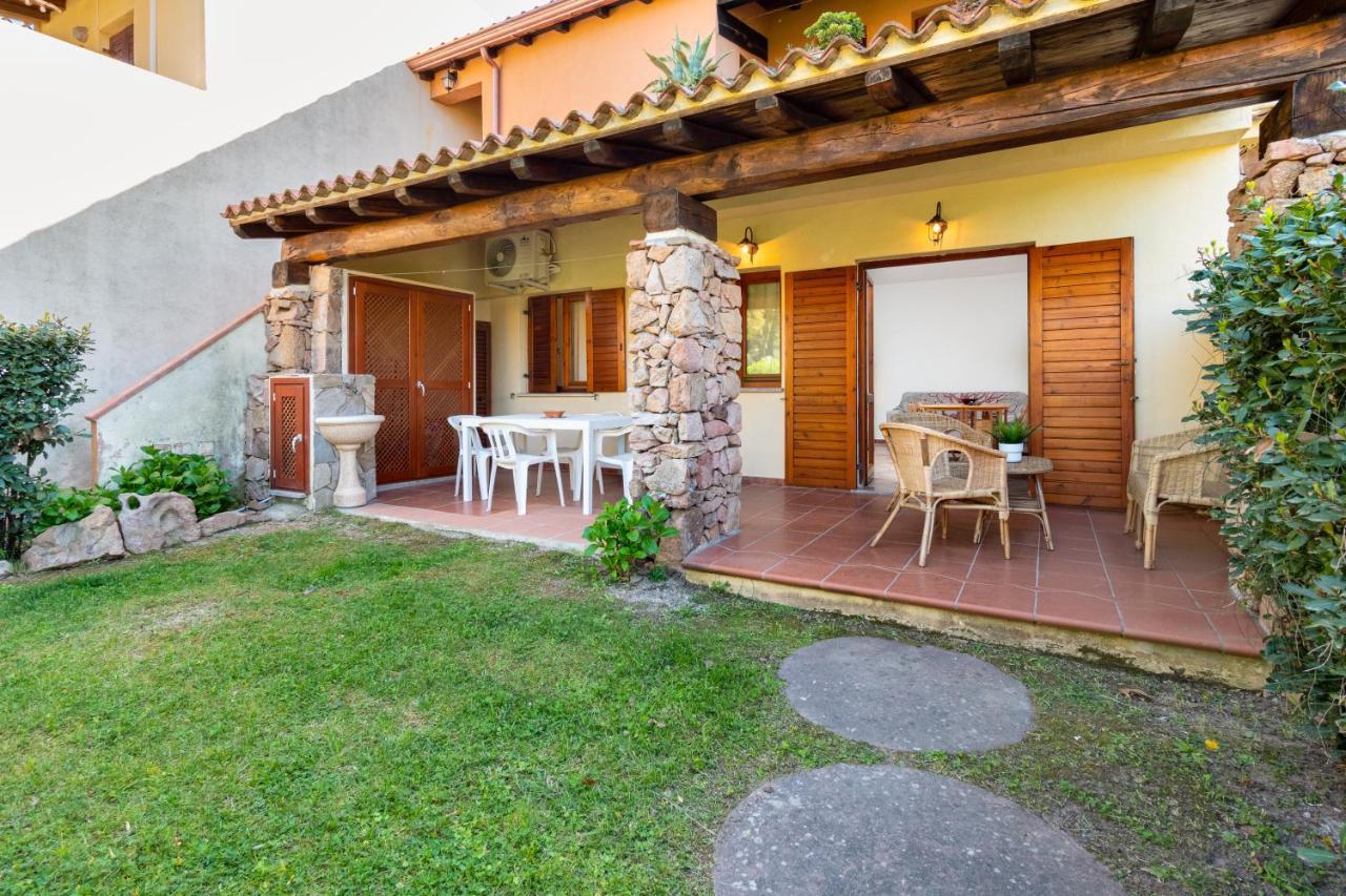 Holiday House Li Piri San Teodoro  Zewnętrze zdjęcie