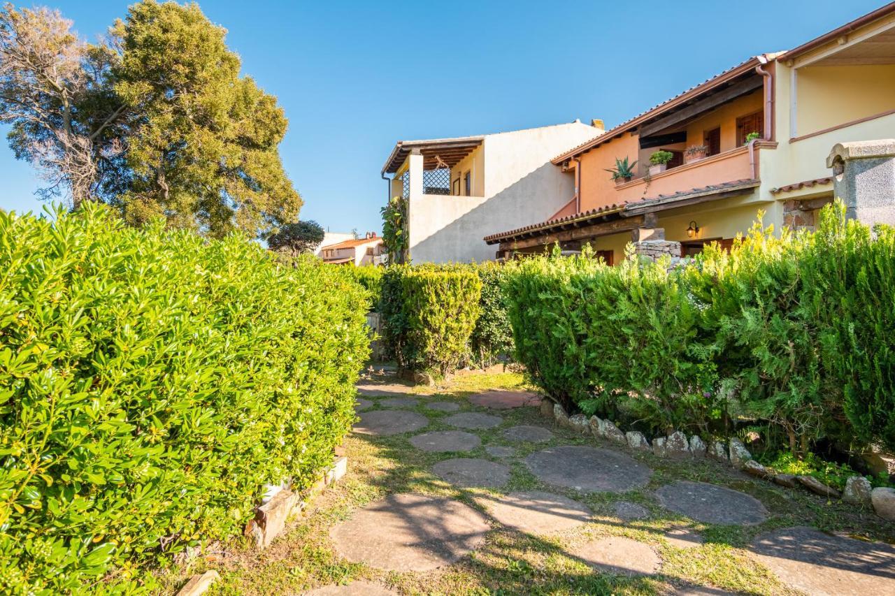 Holiday House Li Piri San Teodoro  Zewnętrze zdjęcie