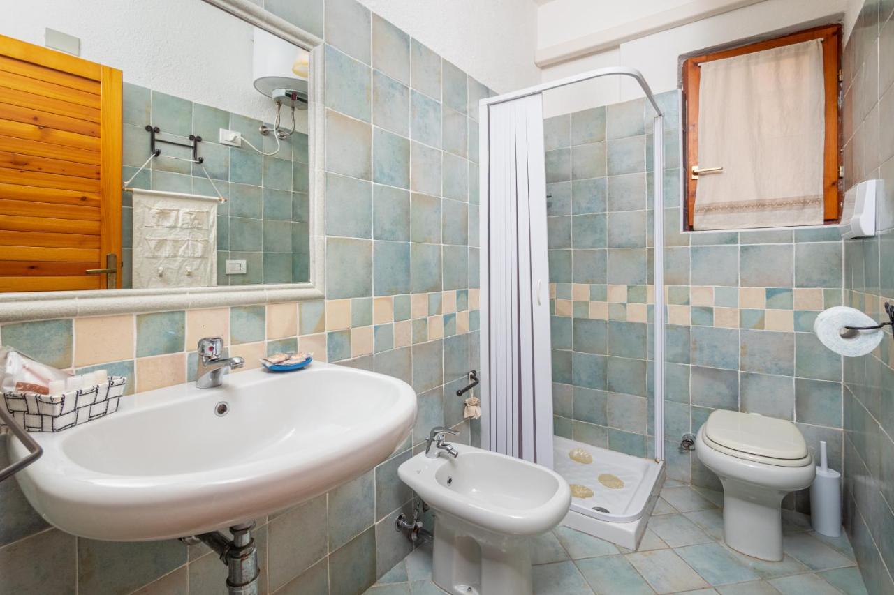 Holiday House Li Piri San Teodoro  Zewnętrze zdjęcie