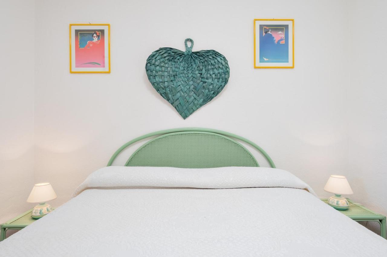 Holiday House Li Piri San Teodoro  Zewnętrze zdjęcie